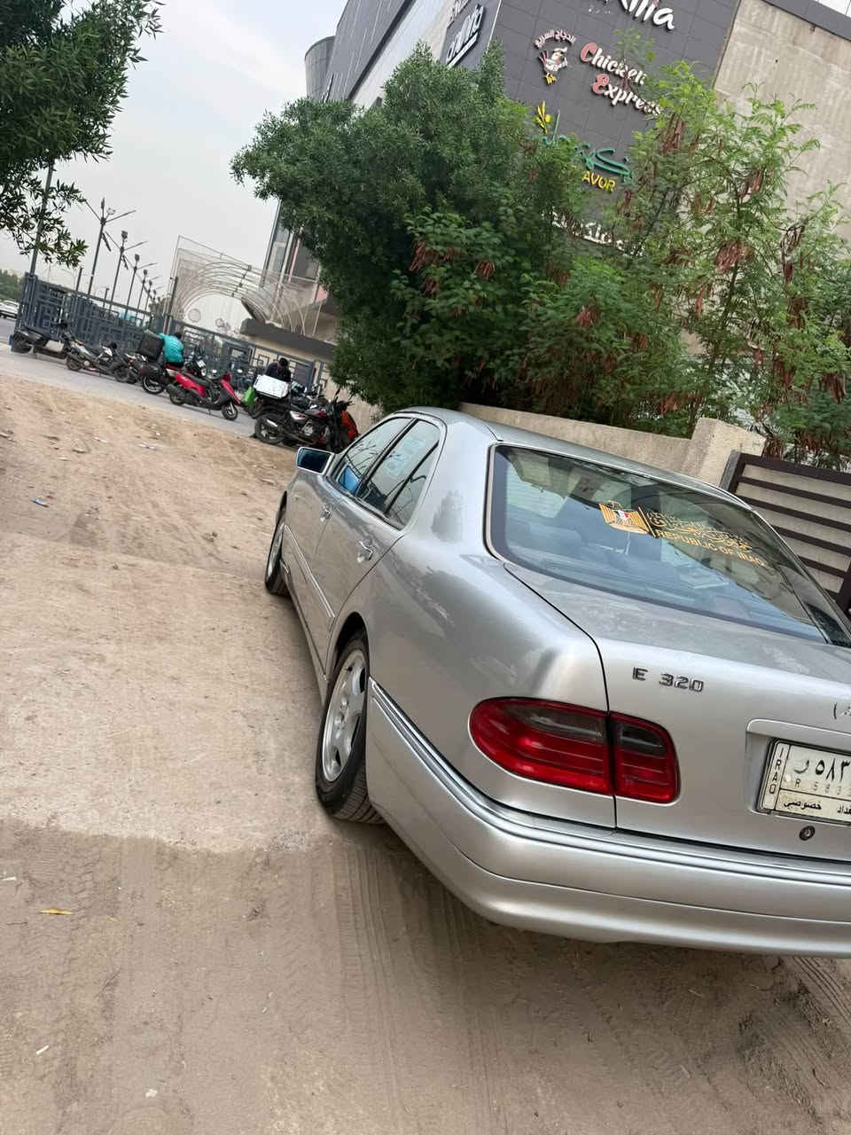 مارسدس ١٩٩٧ • ماشيه ١٦٧٠٠٠ • باسمي