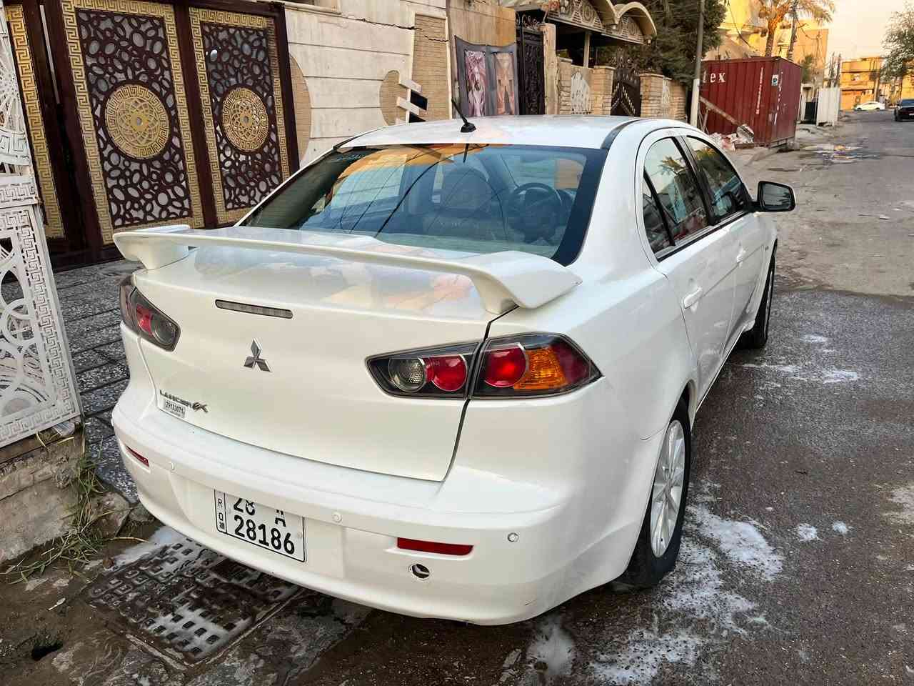 سلام عليكم لانسر قرش مديل ٢٠١٤ محرك ١٦٠٠ كير محرك تبريد خير من الله بسمي السيارة سونار بيهة مكان بغدادالسعر ٧٥ الستفسار ***********
