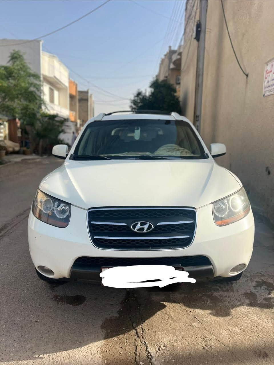 السلام عليكم للبيع سنتافي دخول جديد متومه طبق الأصل وبيهه حصه بكل المحطات سياره جديده معنه الكلمه ومابيها نقص برغي واحلا من الصور مكان بغداد السعر 43 الرقم***********

