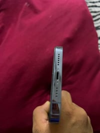 آيفون ١٣ • ١٢٨ جيجا • بطارية ٨٠