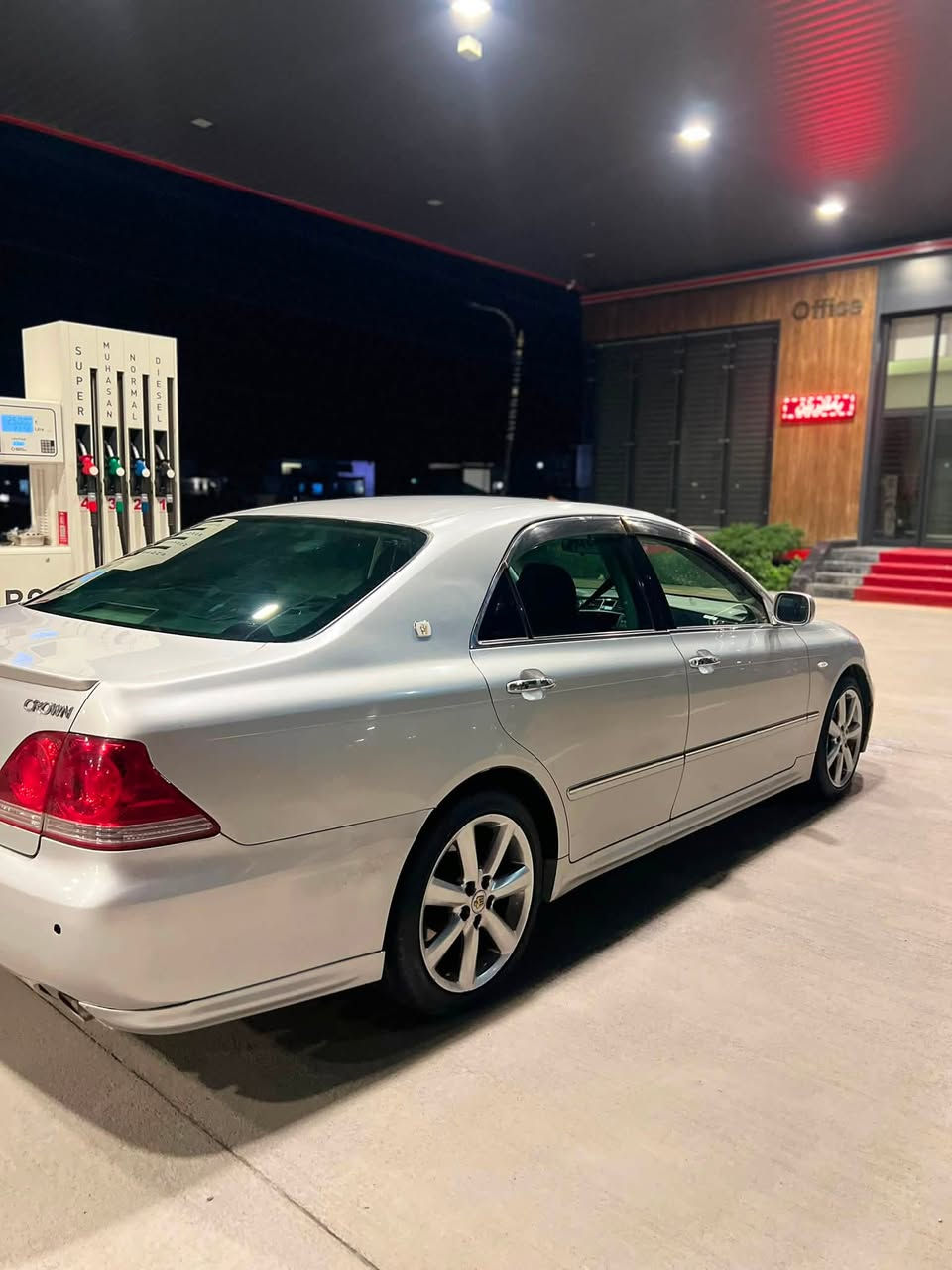 به ناوى خواى گه وره   
له سه ر ئيزنى ئه دمين 
تويتاكراون  182موس موس✅
سپۆڕت✅2005
بى دوكه ڵ بی دوکە ڵ✅

٣ دوگمه ى ناوڕە ش
مه ركه زى لايت ناوچه ى كوير
شاشه   كاميرا
كۆد کراوە بەشەرتی بە ناوکردن
ڕۆن هايدرۆليك تازه گۆڕاوە
٤ تايه ى تازه يه ويلى دينگه ى نه وتى له ژيره
بيرك به سراوه ✅
جامى بيش و دواى هه ل كيراوه ✅
ته بريت له سه ر سويچ✅
ته قه وڕه قه به شه رت✅
بيشى ده پڵ درعه ✅
دواوه ى  ردعى بيلاد✅
يه ك پارجه ى بوياغى ئه و روپا✅
ده عم لى دراوى به شه رت✅
كه ڤه ر گۆڕاوبە شه رت✅
سانسى به شه رت ✅
مالى دوسته هى مه عره زنيه ✅
١١٨ هه زارى هه قيقى ڕۆشتووه به شه رى ١٠٠ فيته رر✅✅✅
گيڕومە کينه به شه رتى ١٠ فيته ر ✅
سه قفى دوو ڕوشاوى به سيتى هه يه ✅
سعرى    60 گه لا و  معامه له يه كى كه م ✅
شوين    سليمانى 
به ته فاسيلى بوم نوسيوى ئه گه ر مشته رى نيت  بو سعر  تيل مه كه  تكايه 📲
*********** ته نها فروشتن  
***********
