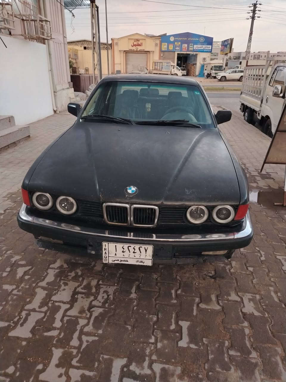 سلام عليكم من رخصت الادمن بي ام موديل  90  730اصل رقم بغداد مشروع وطني  باسمي سنويه ساقطه صارلهة سنه السياره خير من الله مكينة خير من الله V6كير خير من الله حداديه جديده شواصي نضيفه لا خياس ولا تعمير بلادي باتري جديد تايرات نص عمر ويل شعاع تبريد شغال بيه منضومة مال غاز دواخل مخمل بلادي كشنات ميكانيك مكان السياره كربلاء *********** السعر38 ورقة وبيه مجال حك الجية  تجديد السنويه والغرامات كلهن عليه تستلم صافي الله شاهد السياره خير من الله طالعه طرق خارجية ترايك نقصه بس صبغ فقط
