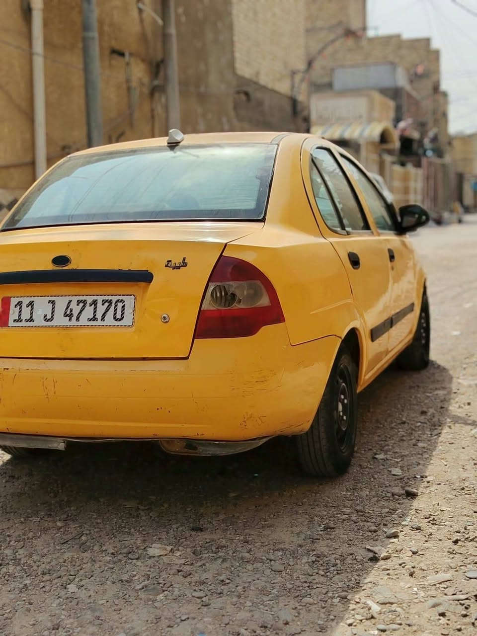 سلام عليكم طيبه موديل ١٥ رقم بغداد الجديد سنويه ٣١ كير مكينه كهربائيات صدرامامي خلفي كله جديد شواصي مكفولات تبريد بس غاز بيها الباب الوره السايق مصبوغه وتعمير الهلالات ولدوس ولباقي مكفول تحويل مباشر مكاتبه مروريه هيئه وغرامات مصفره هزه جديده واذا امراوس ابخصوصي ترهم السعر ٣٢ وبيها مجال رقم الهاتف *********** ابو سيف الجبوري
