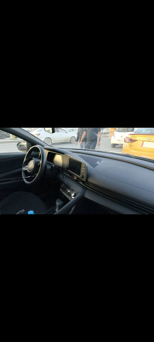سلام عليكم النترا 25 امريكي ماشيه 6000 ميل حادث بالمنشور ايرباك استيرن فقط وصار بيها بارد كد شبرين باب خلف السايق السعر 157 الاتصال ***********

