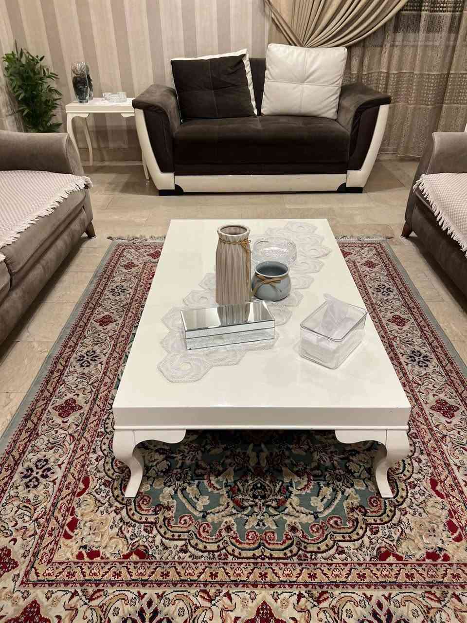 📢 🔥#طبلات عدد 4 
📢 🔥#طبلة_كبيرة + #ثلاث_طبلات 
🔥 #ماخذيهن من #هوم_سنتر
$$ #السعر  :  140   الف بي مجال 
🔥 #القياسات
#الكبيرة   120 ×  70
 #الثانيه   70×  40
#الثالثه    40 × 55
#الرابعه   40 ×  40
📍العنوان : #الحارثيه - #شارع الكندي  📍
 🔥🔥#الي_يريده_يتصل_بالرقم  
📞📞 ‏‪***********‬‏
📱واتساب 📱واتساب  
🔥#يرجى_متابعة_الصفحه 🔥
🔥( #طلب_صداقه ) 🔥
📝#ليصلكم_كل_ماهو_جديد 
📢📢#مستعدون_لبيع 🔥#المطاعم  + 🔥 #الكوفيات + 🔥#اثاث_المطاعم  + 🔥 #اثاث_الكوفيات + 🔥#مراكز #تجميل  +🔥 #اثاث_صالونات +  #اثاث_المنزل + 🔥 #اجهزه_كهربائيه +🔥#غرف_نوم + 🔥 #كافة_انواع_الاثاث_المنزلي 
 
🔥#للاستفسار_الاتصال_بالرقم 
📞‏‪***********‬‏
📞واتساب  📞واتساب
