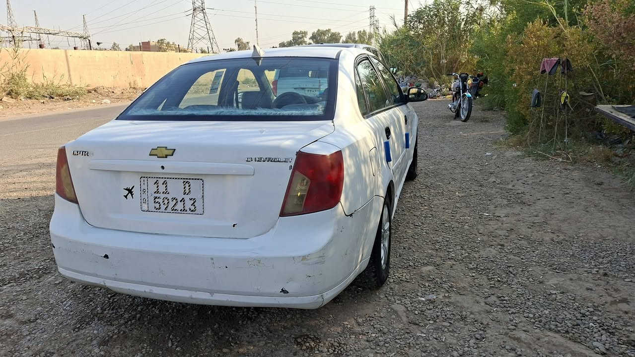 السلام عليكم اوبترا للبيع موديل 2004 السيارة السيارة نضيفة  يرادله شوية ملاحضات بسيطة كير مكينة خير من الله السيارة بأسمي تحويل ثاني يوم صدر جديد تخم تاير جديد السعر 49 وبيه مجال 
للتواصل ***********
