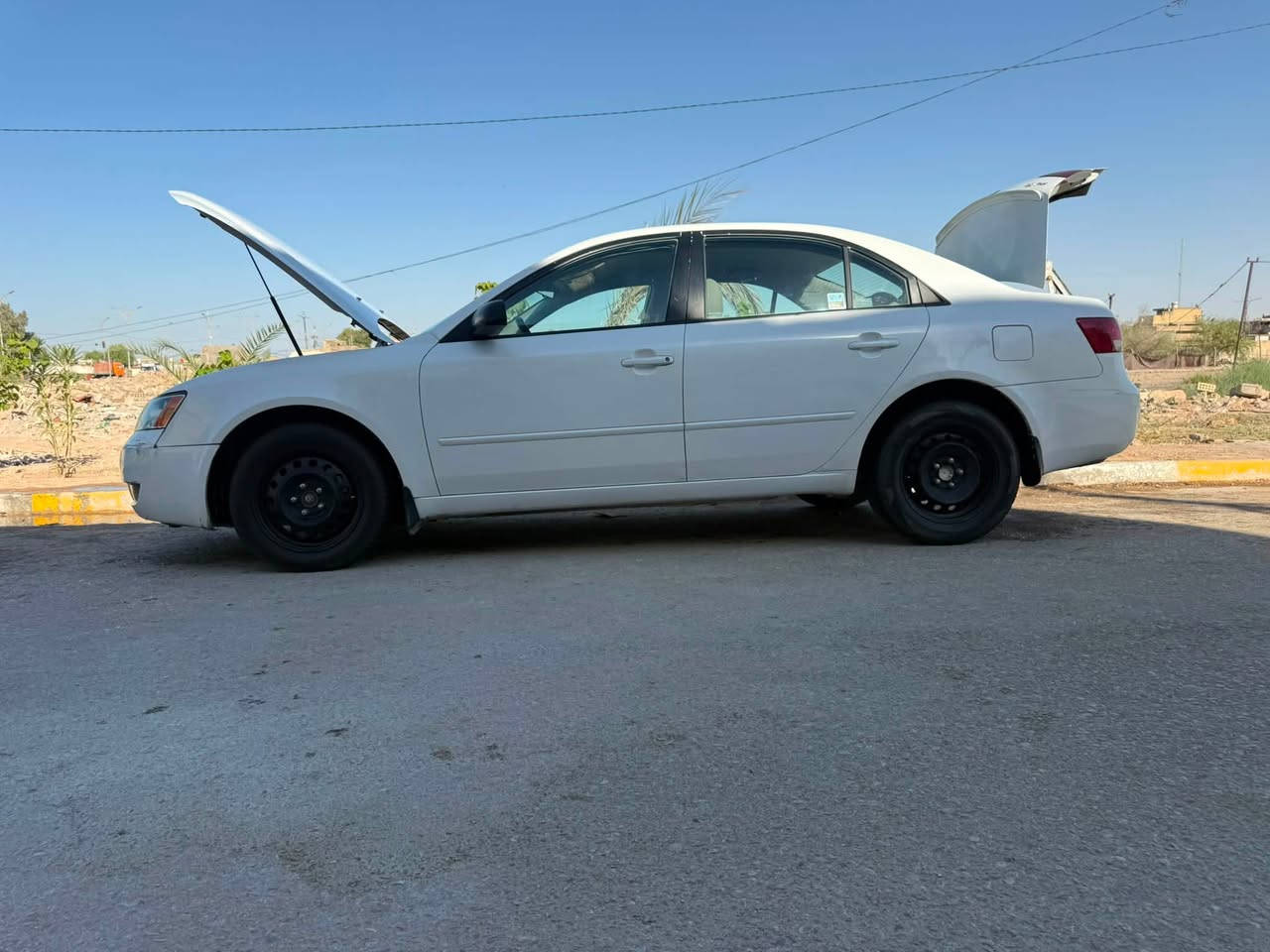 سوناتا موديل ٢٠٠٧رقم كربلاءالدولي سنوية ال٣٠السيارة من جاهزةمن كل شي
السيارة بيها مكانات صبغ أبيع صبغ عام 
مكان السيارة كربلاء المقدسة
***********
