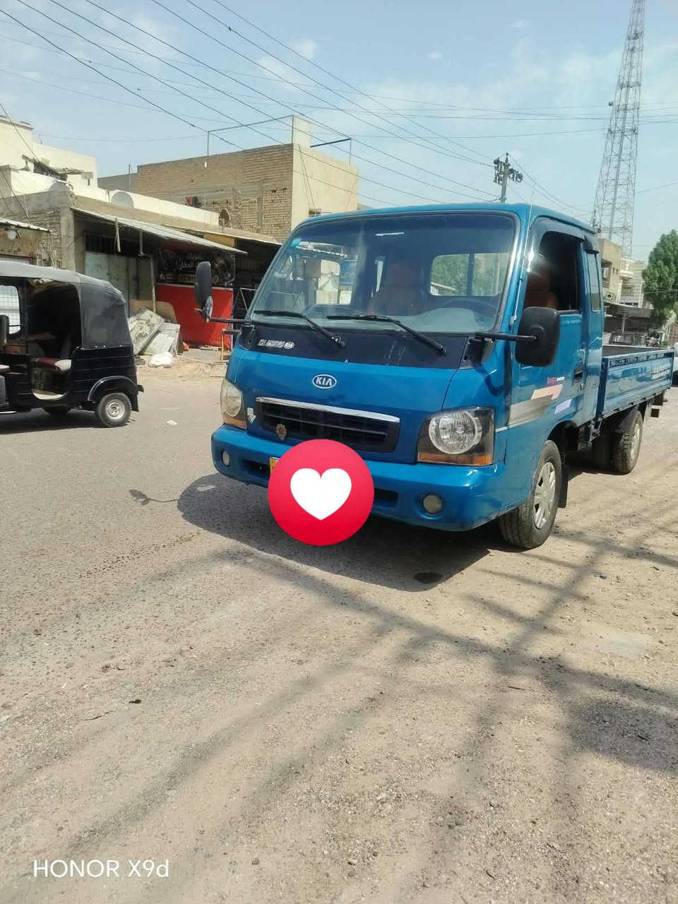 فنتيرا ام عيون موديل ٢٠٠١ كفاله عامه رقم بغداد مداور ثاني يوم نظيفه جدا السياره مكانهه ديوانيه للاستفسار الاتصال ع الرقم ***********
