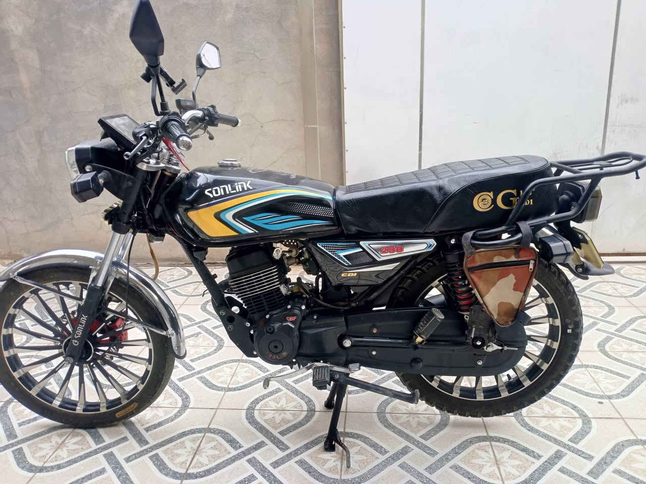 ضاغطه • زنجيل • ماشيه ٢٠٠٠٠