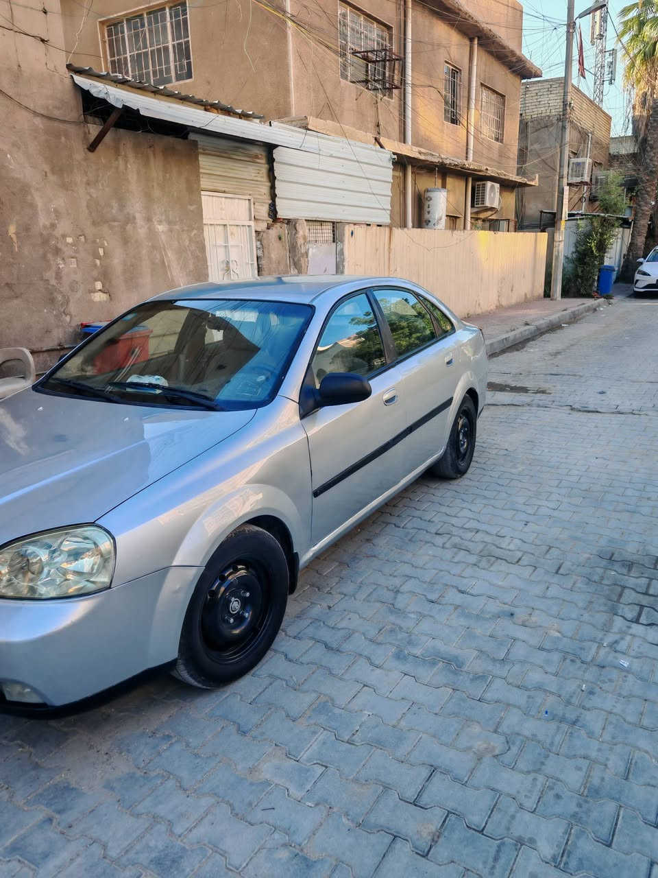 اوبتره ٢٠٠٤ شركه عامه السياره بسمي مشروع وطني  مصبوغه عام كير عادي تبريد ثلج كير ومحرك خير من الله السعر ٥٣ وبيه مجال  عنوان السياره بغداد ***********
