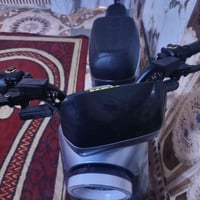 آر9 • جديدة • ملحقات كاملة