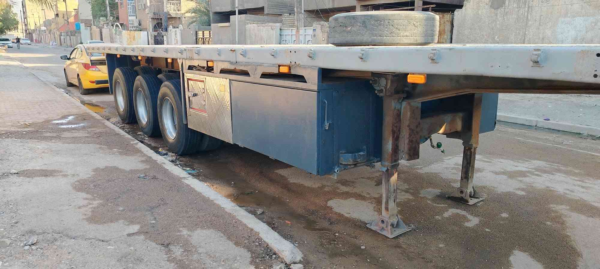 السلام عليكم للبيع طول 12 ونص وزن.وره  راس التك 15 طن دناكير 14 مربع كهربائيات تانكي مي مطبخ ثلاجه
جاهزه للعمل السعر 60 وبيها مجال بسيط جدا حك الجيه للأستفسار ***********
