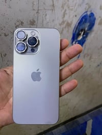 آيفون ١٥ برو ماكس • ٢٥٦ • حي اور