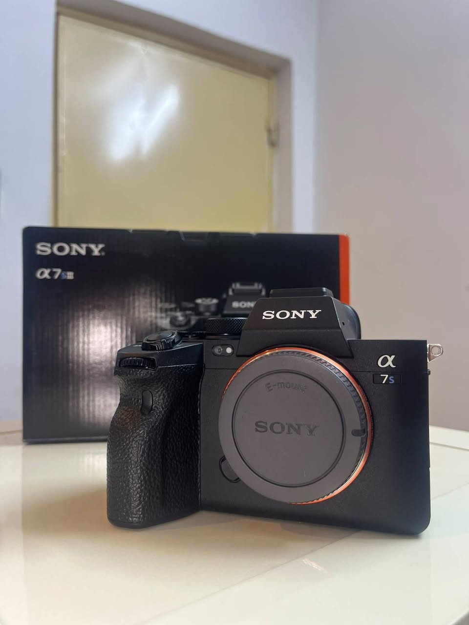سوني A7Slll  للبيع 
نضافته وشتر كدامك 
مستخدمه شي قليل مكاني بغداد ***********

نص مكتوب في الصور:
- CAMERA SHUTTER COUNT Find out how many shots your Digital SLR has taken RESULTS Shutter count 1338 SONY ILCE-7SM3 Current value on eBay As an eBay Partner, this site may be compensated if you make a purchase using the above link X نشر إذا كان هذا مفيدا وكنت تحب الكاميرات، فاطبع على طبق سطح المكتب الجديد! CHECK ANOTHER CAMERA Digital Photo Gallery