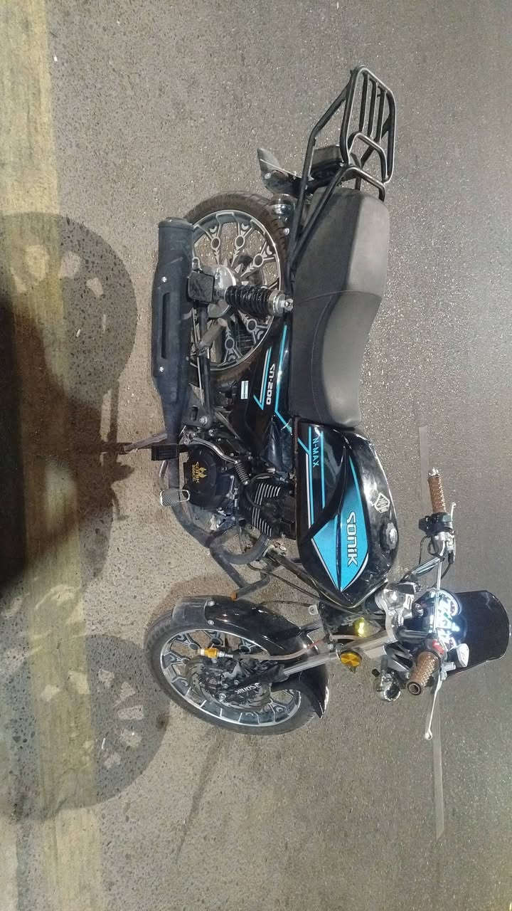 السلام عليكم دراجه سونك 2026 سكنر مكينه 200cc صارلها جم شهر من طالعه من الوكيل اني مطلعها على أيدي دراجه كلش نضيفه  سعرها 800 الف وبيها مجال بسيط
رقم *********** 
السلام عليكم دراجه سونك 2026 سكنر مكينه 200cc صارلها جم شهر من طالعه من الوكيل اني مطلعها على أيدي دراجه كلش نضيفه  سعرها 800 الف وبيها مجال بسيط
