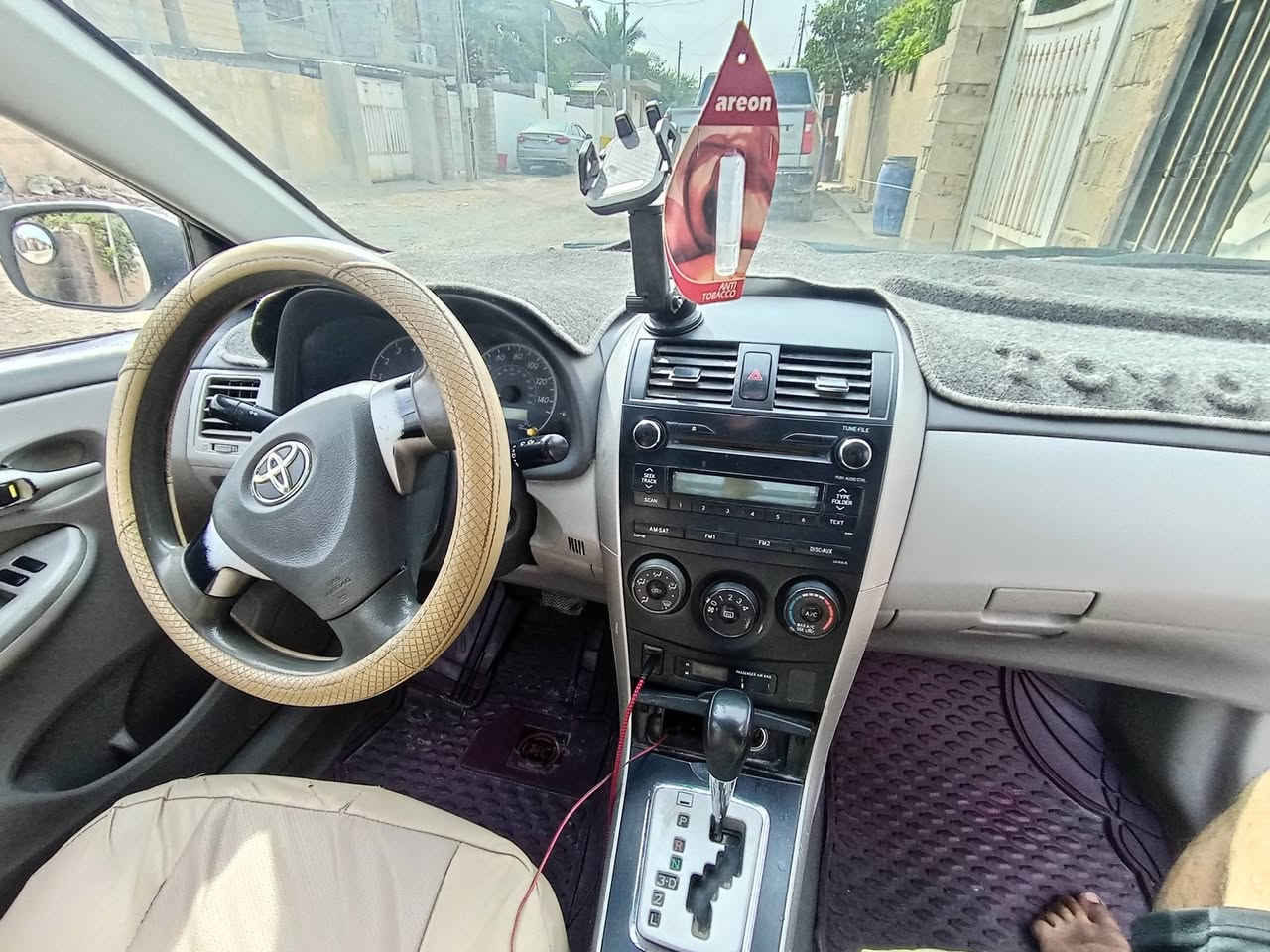 كورولا ٢٠١٠ • وارد امريكي • اوتوماتيك