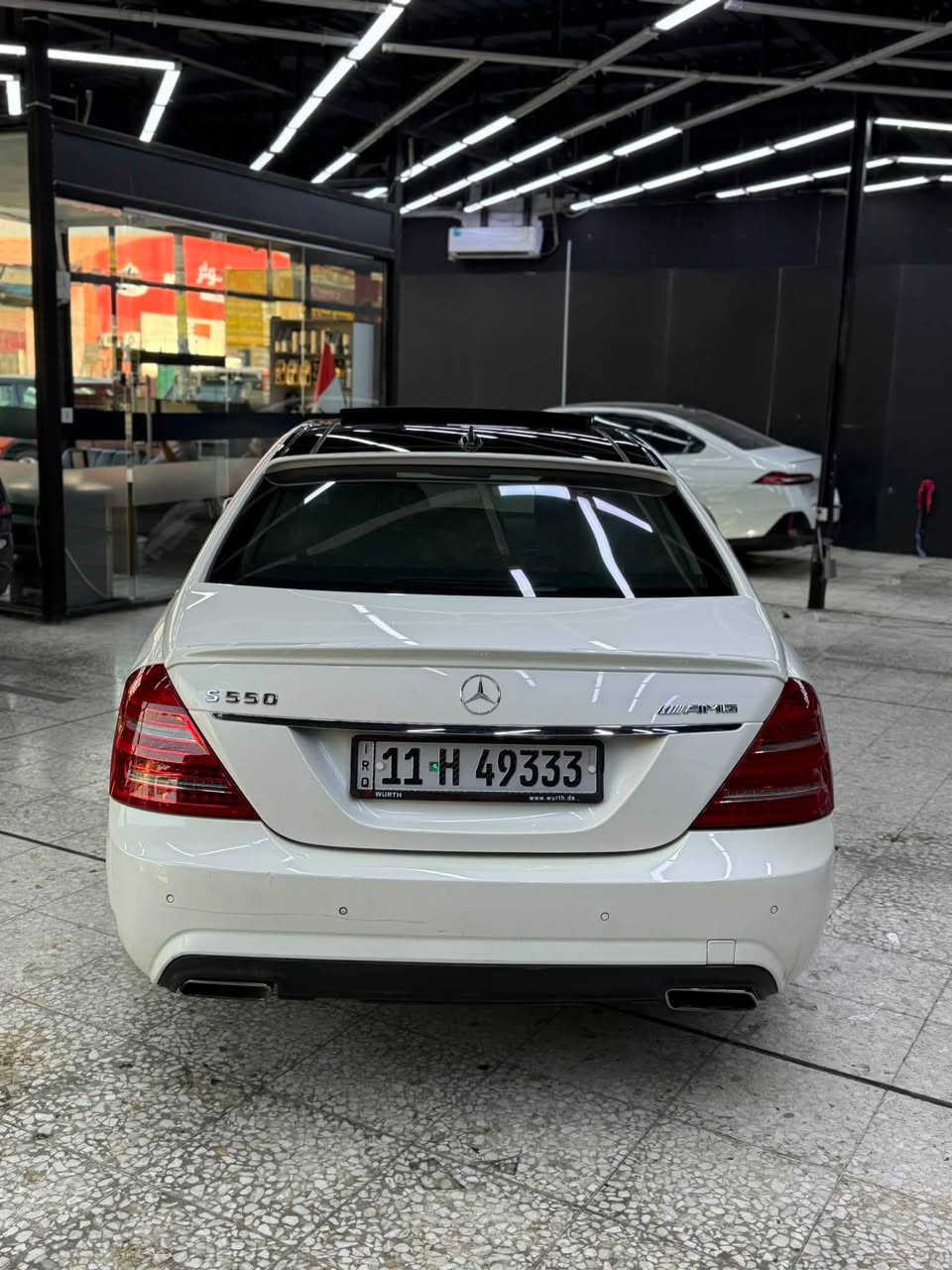 مارسيدس S550 فول موصفات 2012
خمس بردات باب طويله بانوراما 
السياره كلش جديده ماشيه 81k 
صبغ فقط دعاميه اماميه 
رقم بغداد الدولي 
مكان السياره الخضراء 
*********** 
السعر 240
