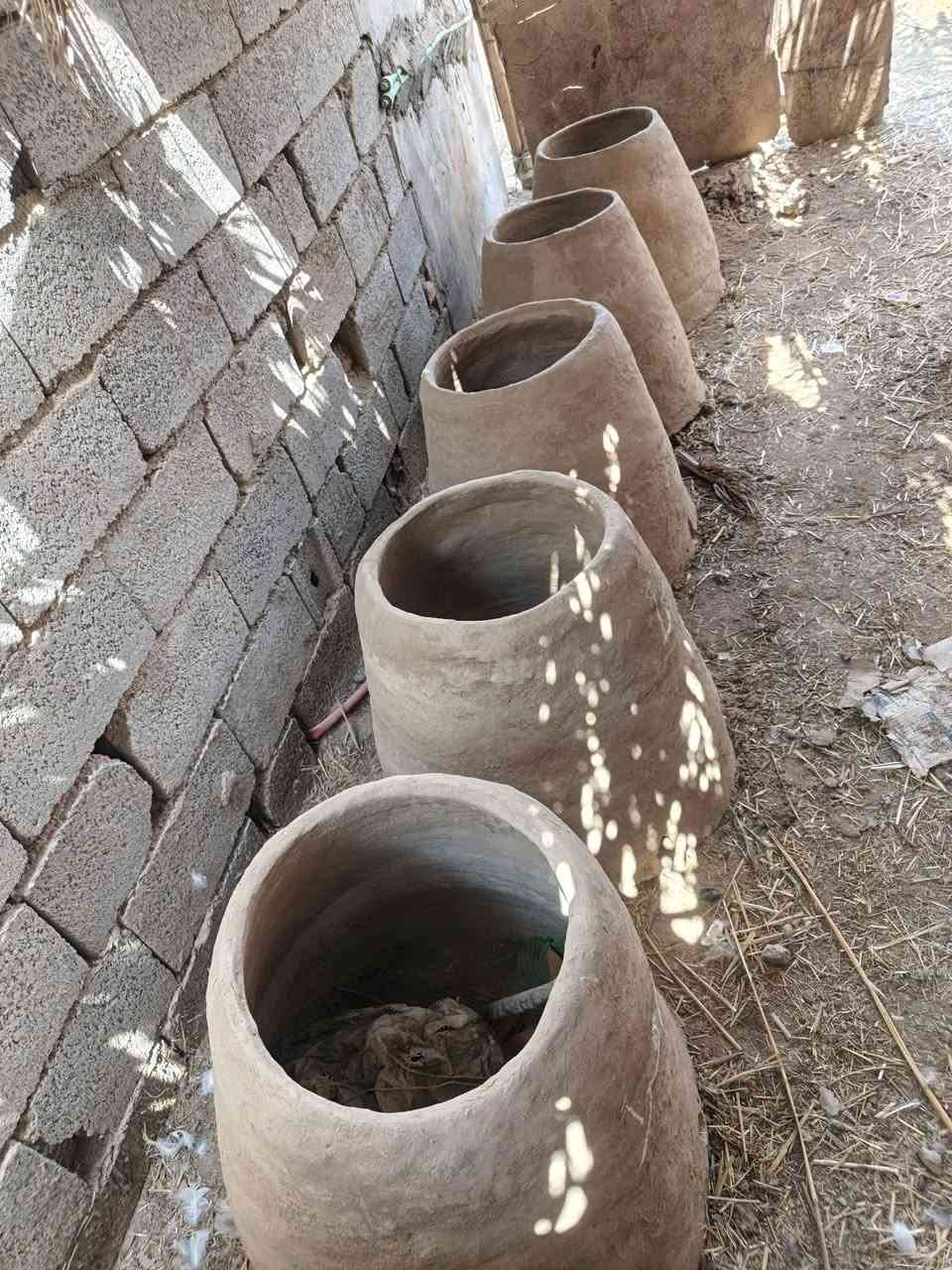 السلام عليكم
متوفر تنور طين شغل درجه اوله

سعر التنور ٢٠الف مع التوصيل المجاني

عنوانه الشطره  نوصله الك لو بالمريخ

وشكرا***********
