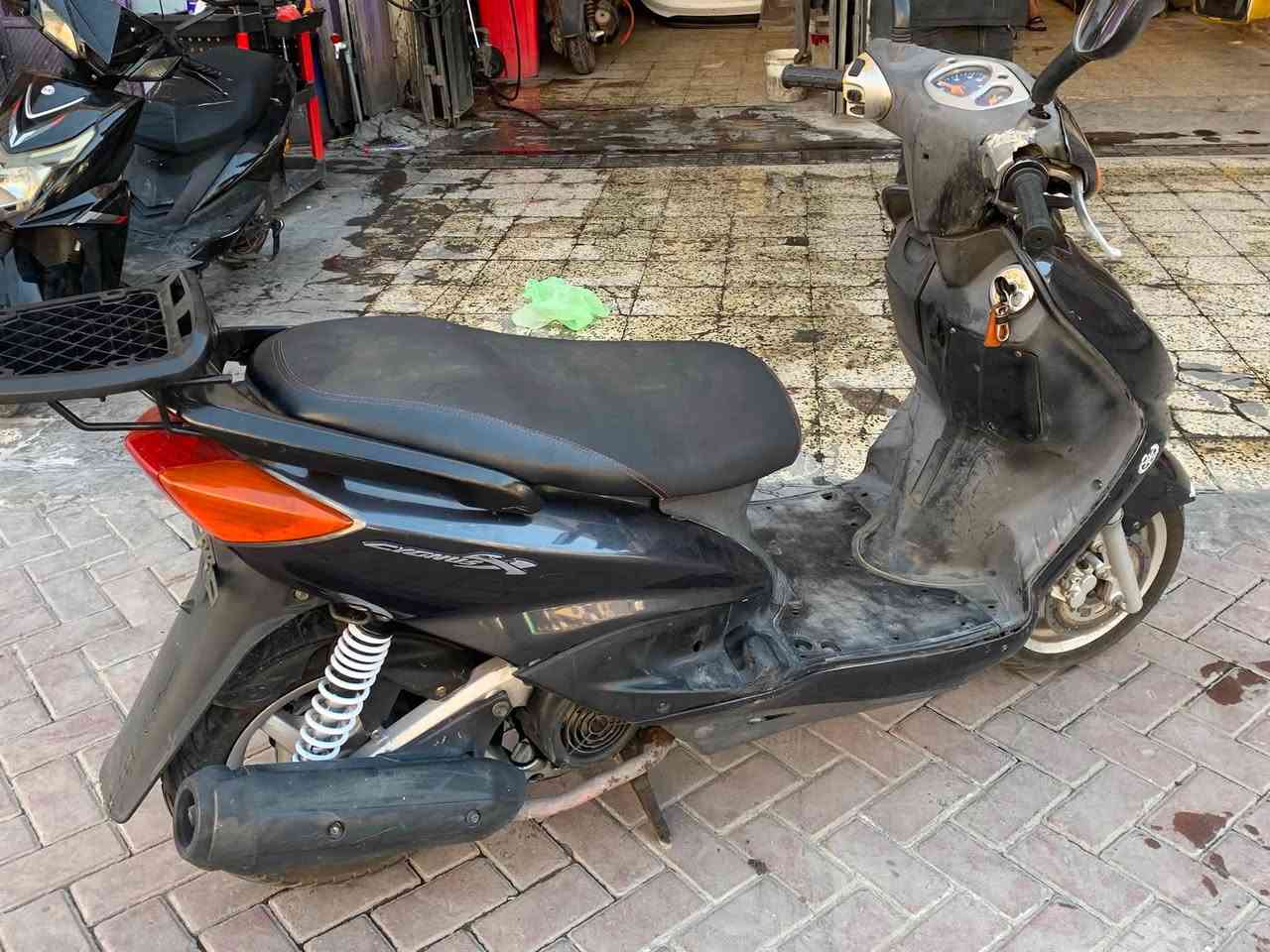 دراجه سكنس ياباني نثيه 110  بيه ملاحظات قليله مكاني الاعظميه *********** السعر 650 الف وبيه مجال
