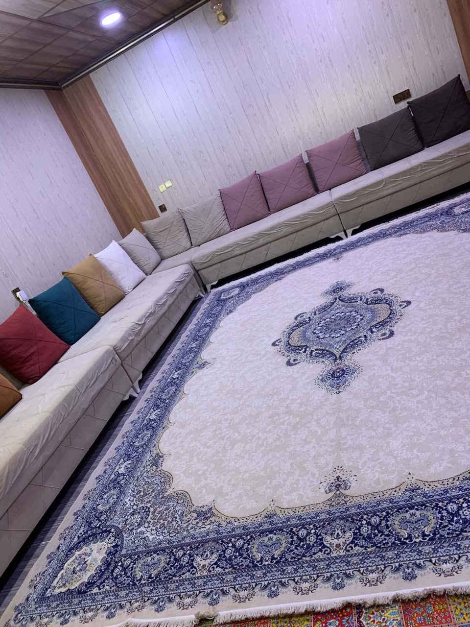 كنبة L • ١٤ قطعة • رانية