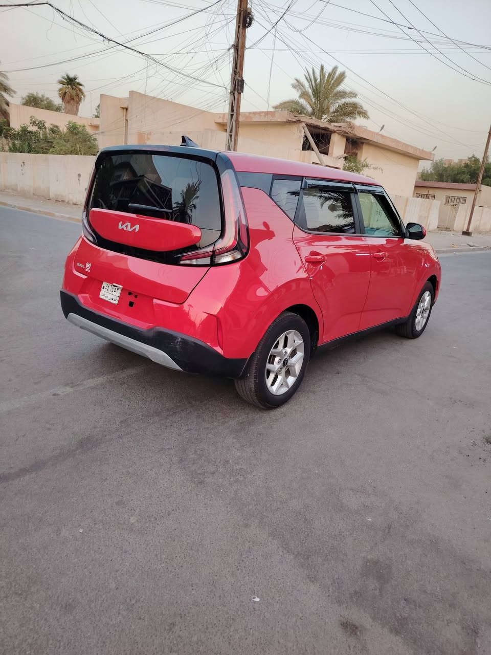 سلام عليكم
للبيع كيا صول موديل 2024 وارد امريكي
دخول جديد بدون رقم
ضرر السيارة تبديل جاملغ امامي صفحت اليمنه
طاك ايرباك استيرن فقط
بدون دواخل رقم شاصي وصور الحادث خاص 
مواصفات السياره تحكم استيرن جهتين
شاشه كبيره كامره دوار
تحديد مسار رادارات جانبيه وخلفي امامي
ويل كب حجم المحرك 2000 دوش
السعر 132 وبيه مجال بسيط
مكان السياره بغداد حي العامل
اتصال على هذا الرقم ***********
