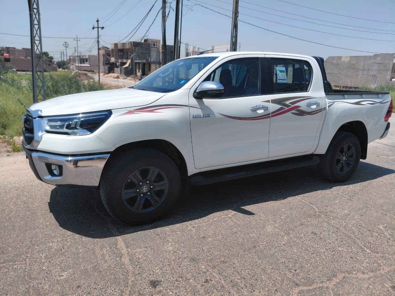 هايلوكس فور ويل • ٢٠٢٥ • رقم بابل