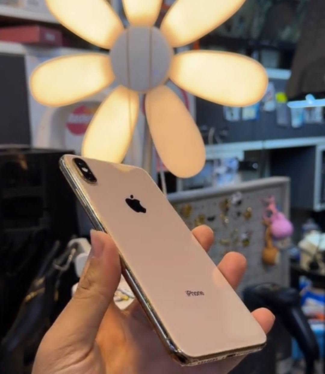 آيفون XS ماكس • ٥١٢ • بطارية ٨٠٪