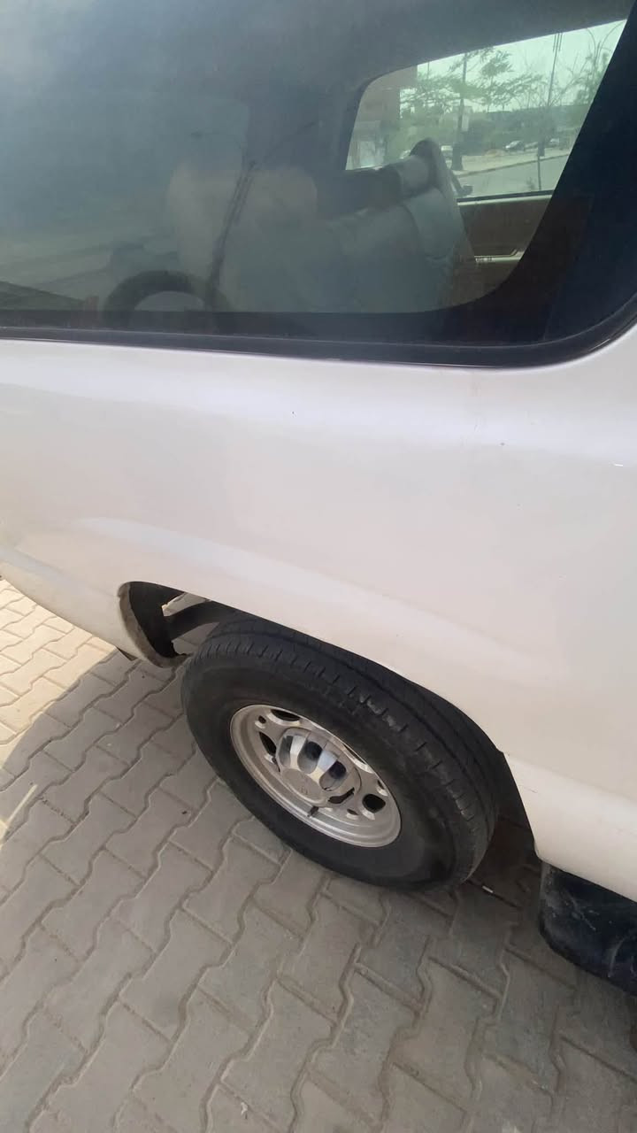 رقم نجف • مكينة ٥٣٠٠ • ٢٠٠٤