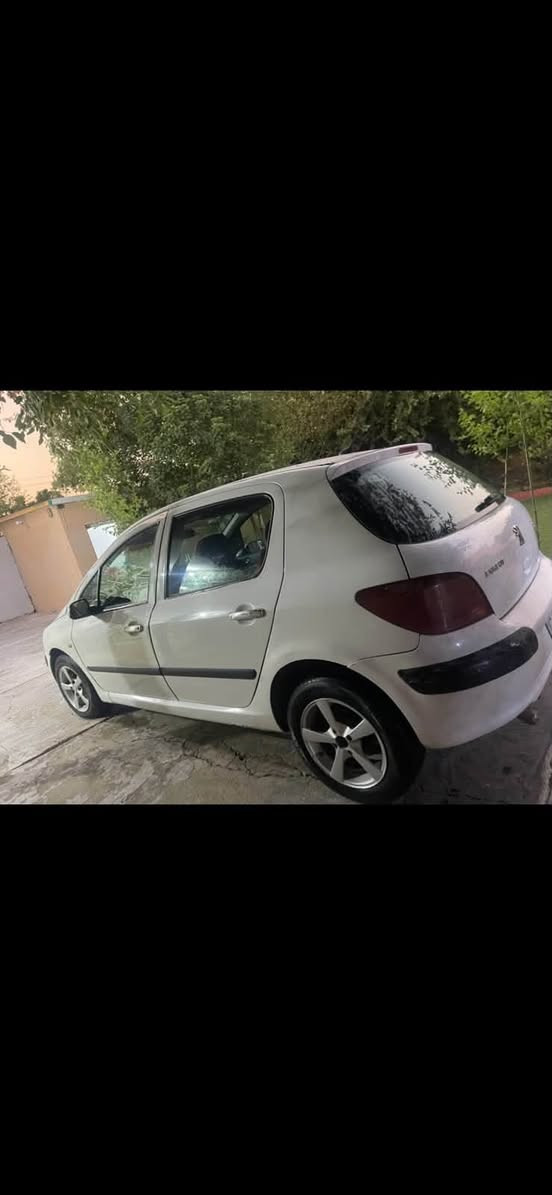 اقره المنشور وتصل سلام عليكم بيجو 307 رقم بغداد كير مكينه بشرط سياره جدآ حلوه
وخدميه فقط بيها نقص غاز مال تبريد صدر جديد السعر 48 وبيها مجال العنوان واسط ***********
