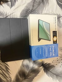 تابلت هونر باد x8p للبيع مستخدم فقط يومين مشحون مره وحده ذاكره 128  ال...