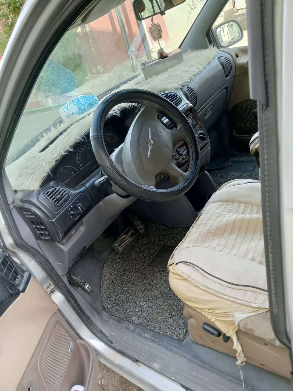 دوج كرفان • ٢٠٠٠ • رقم نينوى