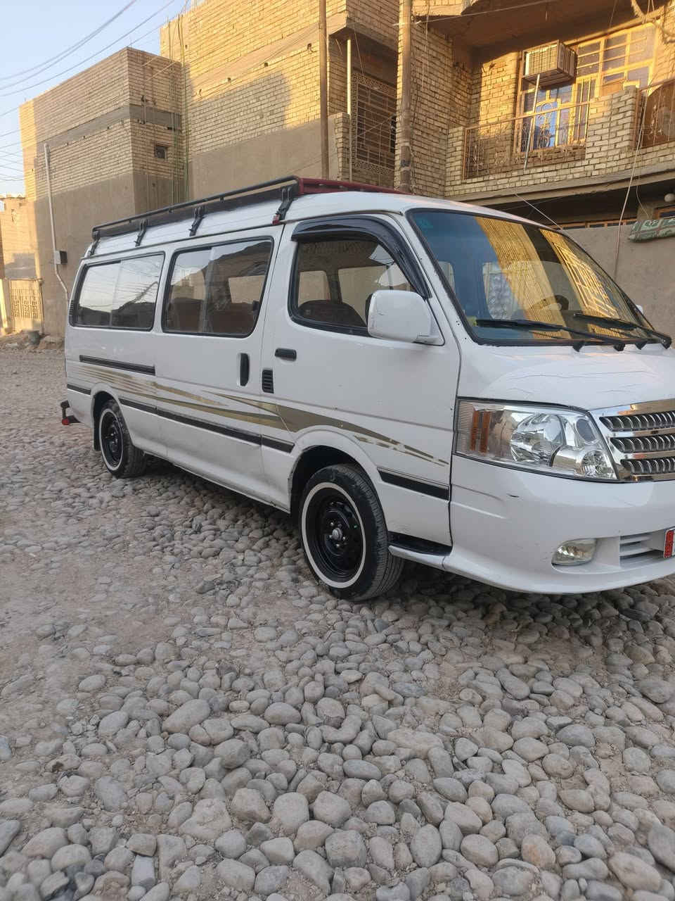 سلام عليكم فتون رقم بغداد نكليزي تخم تاير مكان بغداد سعر55 دوشمه جديده ***********
