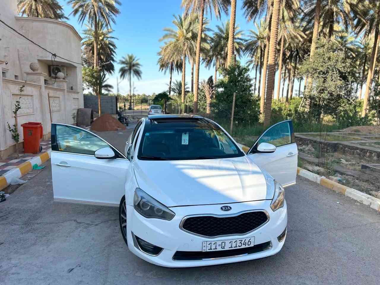 كادنزه 2014 وراد امريكي 
بيها ضرر جاملغ الامامي مبدل 
وصبغ اربع أصابع جوه قبق البانزين فقط.          ‪***********‬

