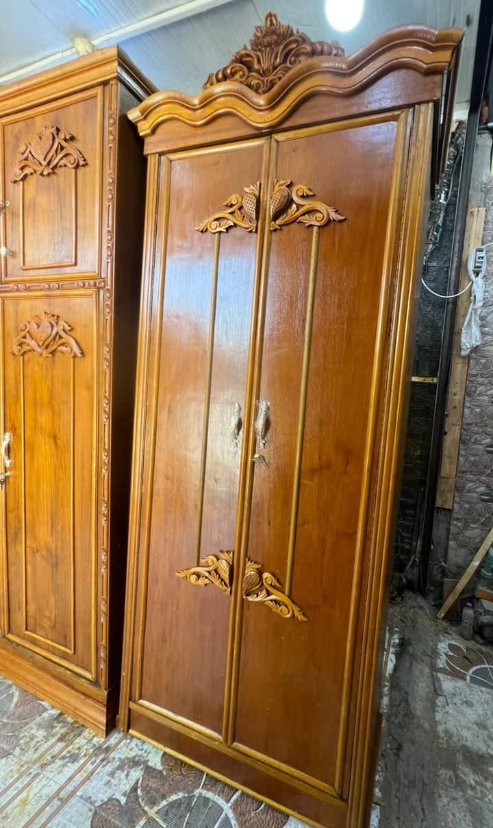 غرفه نوم ام السته طابقين داخل وخارج صاج ضهر جرجوبه زاويه كنتوري رتفاع الكنتور خمسه ملم جربايه مسرح غرفه ضخمه عنوانه كوت حي الجهاد شارع النجارين نجارة ومعرض الحجامي الاتصال او مراسلة الصفحه سعره مع الشد والنقل علينه داخل الكوت ***********
