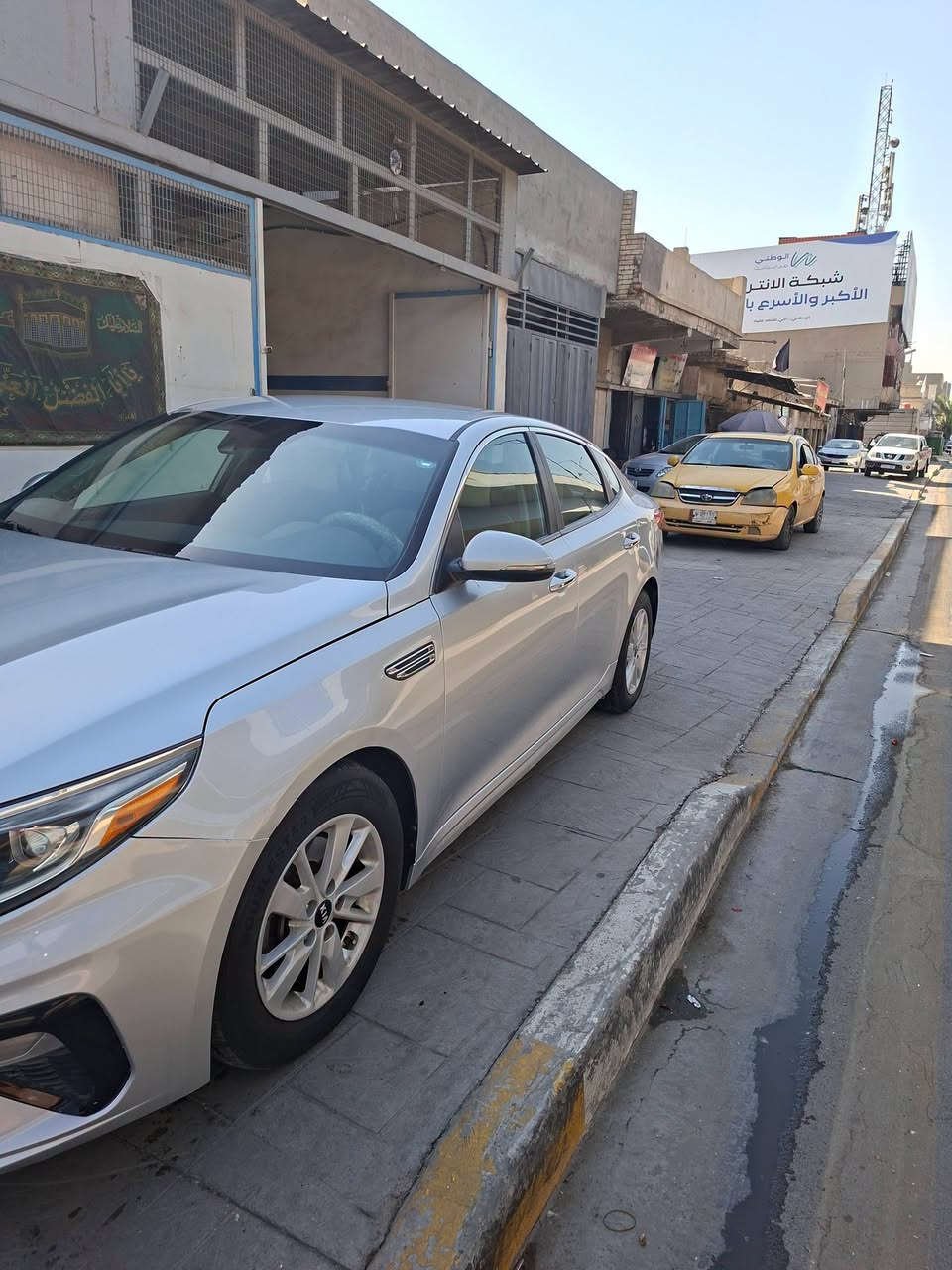 سلام علكم  اوبتيما موديل 2019 وراد امركي حادثه جمالخ خلفي او باب بدون دواخل بجم كبس  نص فول كير مكينه كفاله تبريد ثلج جازه علا اخر ماشيه 100 صدر اماي خلفي جدد رقمه اريبل جدد عنوان بغداد قرب ساحد عدن رقم تلفون ***********
