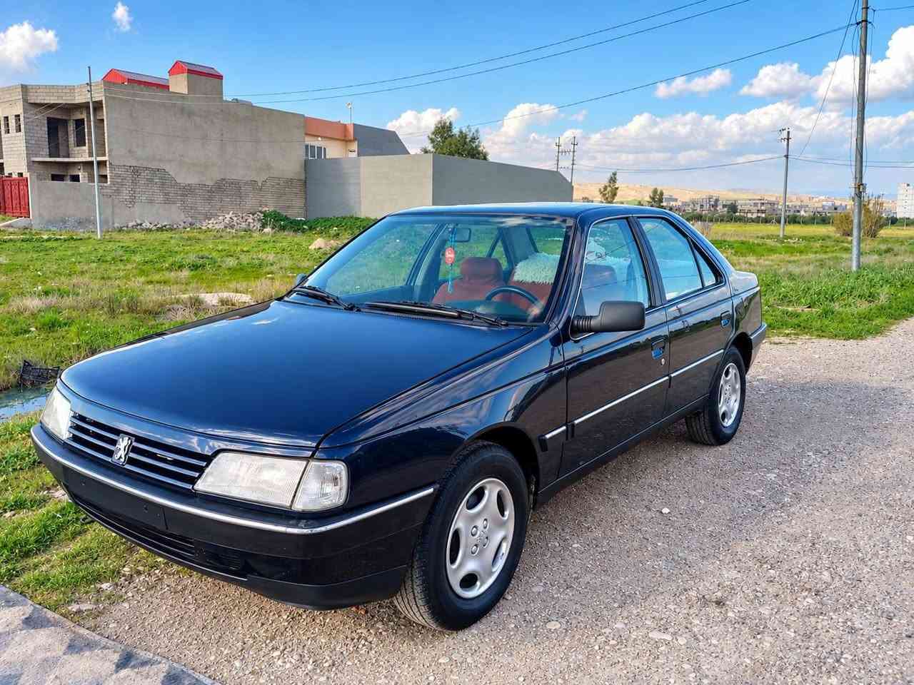 السلام عليكم بيجو 405للبيع موديل 1992فول بس گير عادي اسلايد رقم نينوئ مسطره كوبون بانزين تبريد شغال كير ومحرك شرط صبغ عام جمالية السعر 40 
***********
***********
