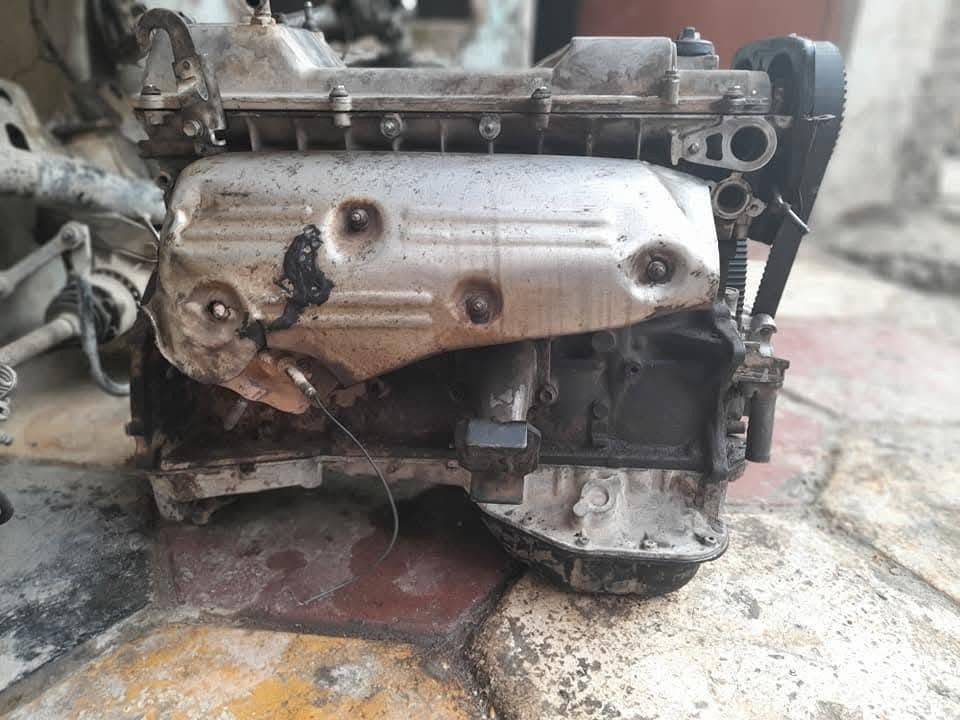 السلام عليكم محرك بطه ثنين ونص ديلكو ونجي 6 ديلكو نضيفات شغالات لاصوت ولاصرف ولاتبخير ستندر  بيه ضمان اسبوع سعر المحرك 550 الف هوه وشده والدهن والبديل الحصوة بابل ***********
