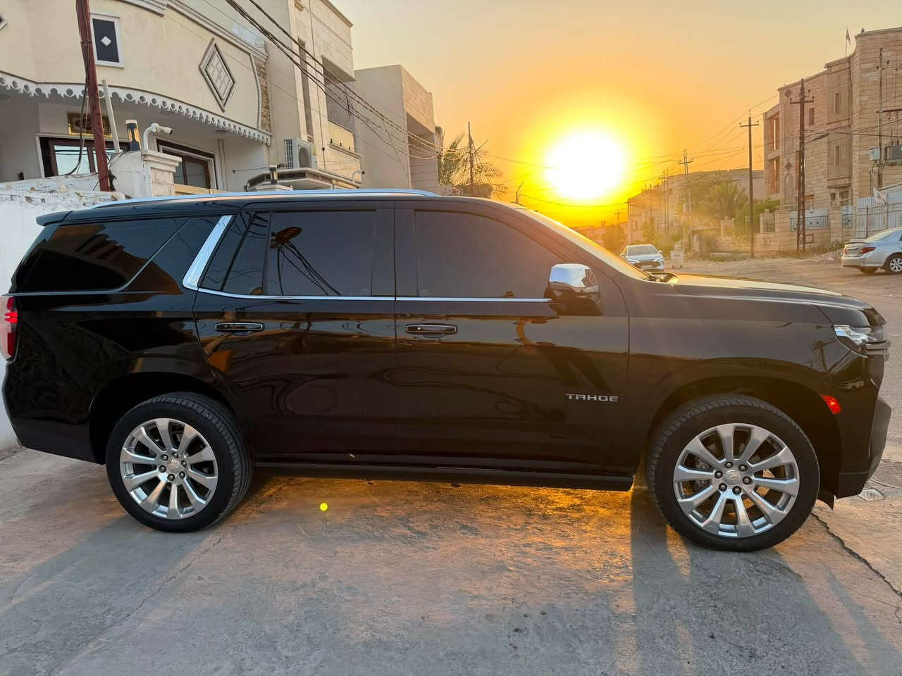 تاهو موديل 22بريمير رقم بغداد بسمي
سياره ماشيه ١٠٠ سياره. مكفواله من ضربه وصبغ فقط رصعات بيها بكانات كلش قليله بمكانين فقط سياره مراوس او بيع بكامري مومشكله مكان سياره ديالى بعقوبه رقم الهاتف ***********

