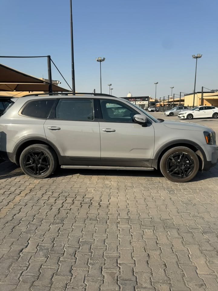 فقط بيع ..
2025 Kia Telluride EX X-Line
كيا تيلورايد EX X-Line 2025

بيه جاملغ أو بنيد مصلح أو جاهزه السياره 
كتاب شهداء بابل 
للتواصل ***********
