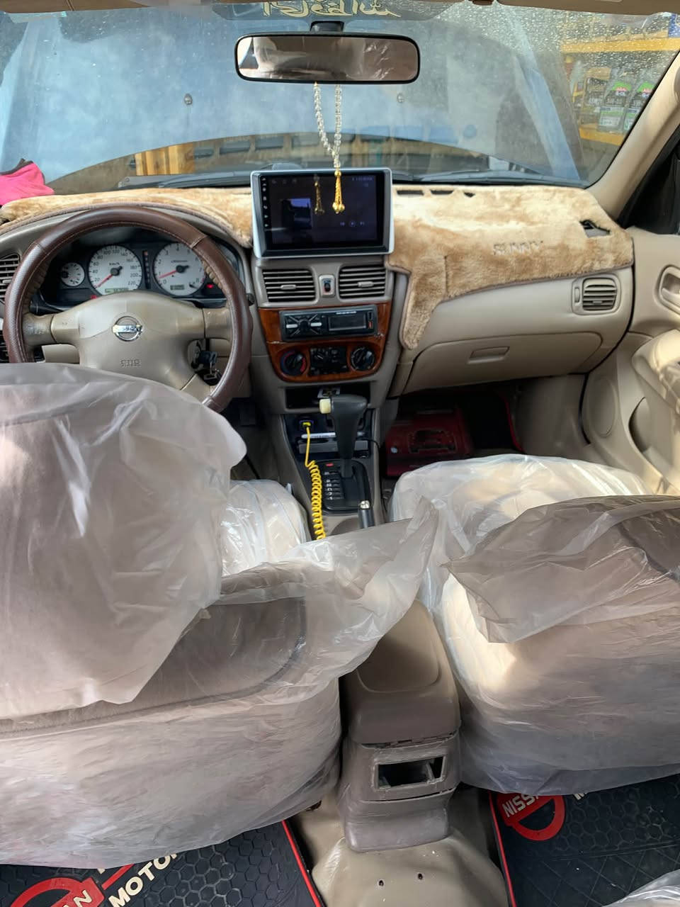 نيسان صني • ٢٠٠٥ • وارد ياباني