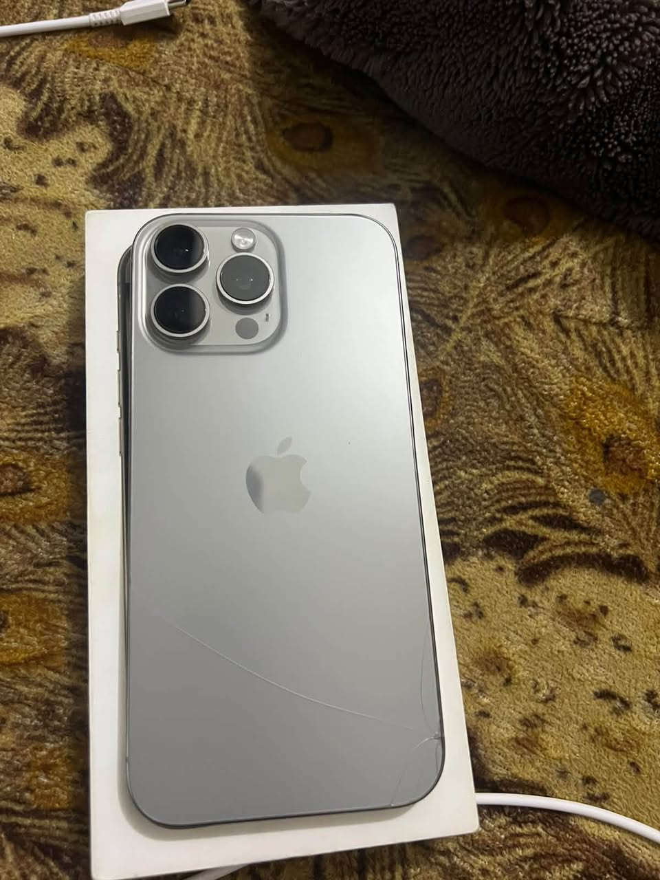 سلام عليكم ايفون16 pro max
شرق اوسط ماستر 256
بطاريه89 بلادي
جهاز مكفول من كلشي بس لفطر بل ضهر ممبين 
السعر1180 وبي مجال للطيبين مكاني كربلاء
***********
