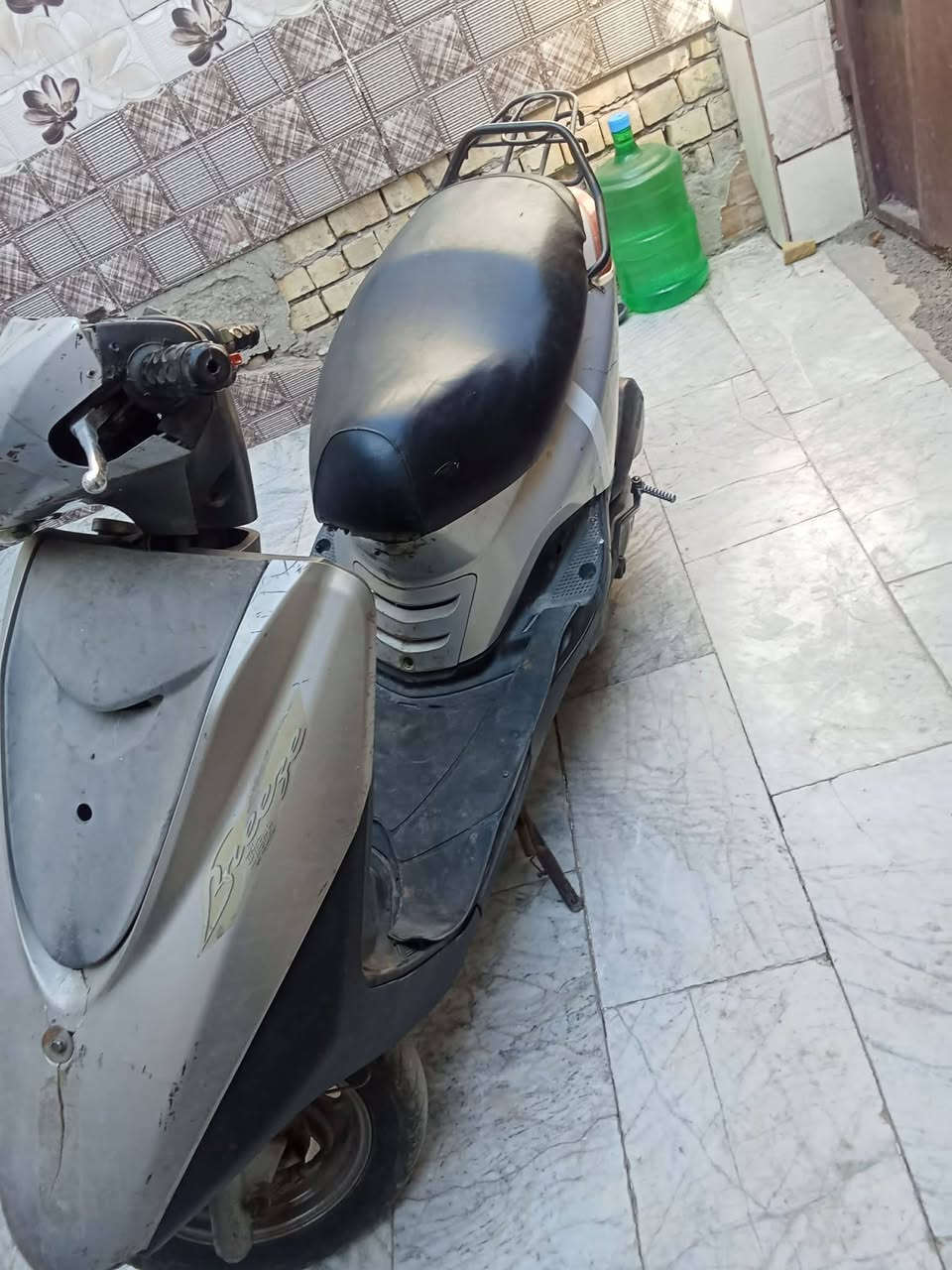 للبيع العنوان الامين الثانيه السعر350قفل***********
