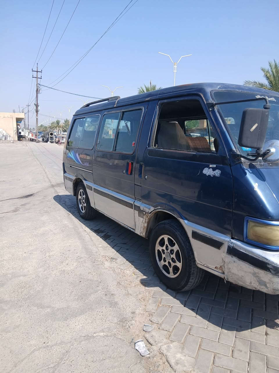 سلام عليكم كيه موديل ٩٥ رقم بغداد جديد سنويه الى ٢٩ سعر ٤٥وبيه مجال مكان السيارة دجيل ***********
