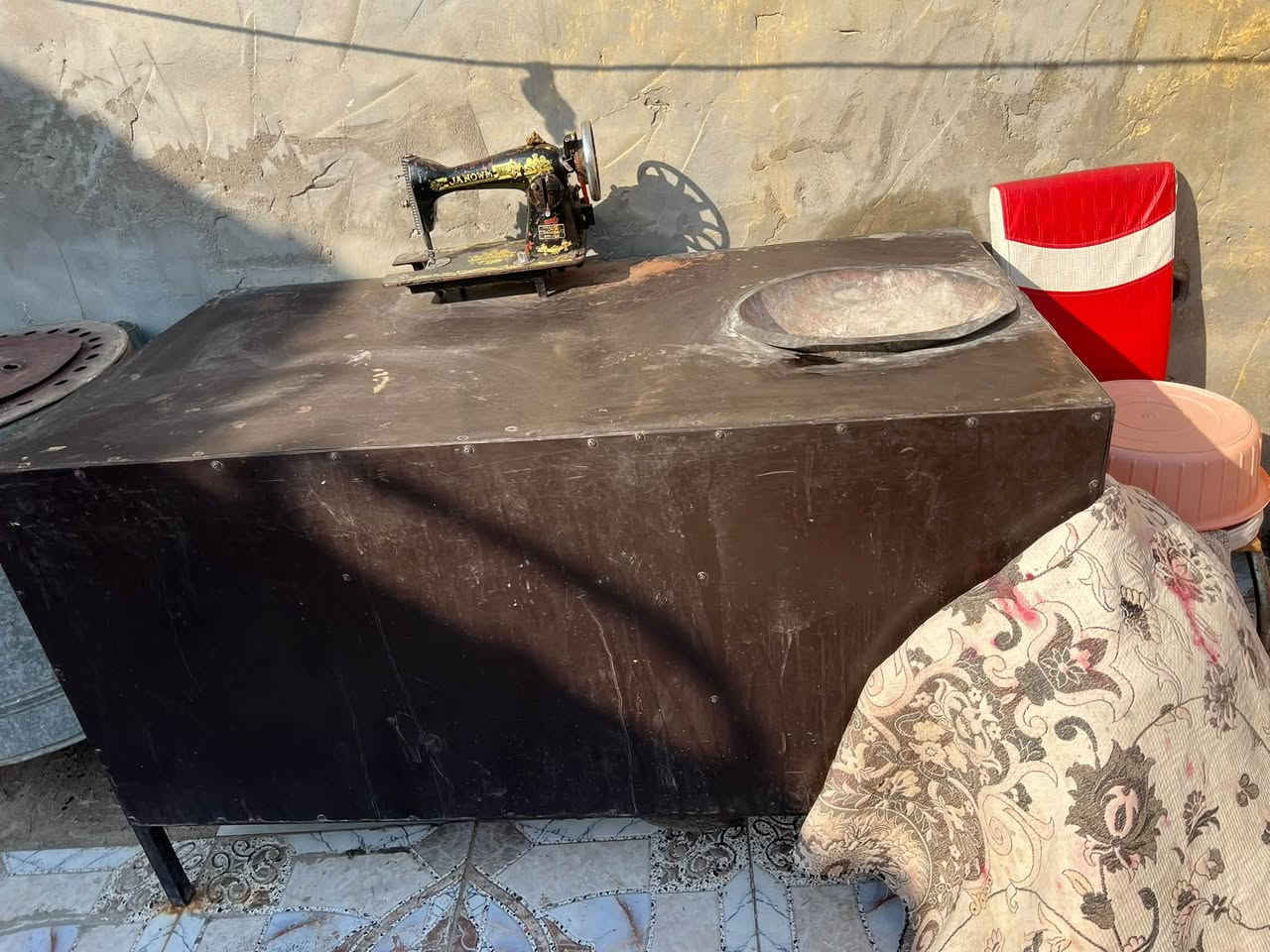 السلام عليكم ميز فلافل جديد متسخدم اسبوع تفصل حلوو نضيف متروك هم طوله مترين بي خانات جوه حلوو للبيع مكاني البصره كرمه علي شارع ابوصخير شارع نفط رقمي بس واتساب ***********
