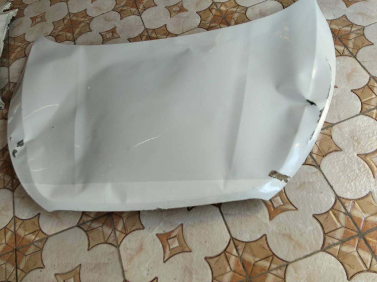 مكلف بالنشر وهذا رقم صاحبهن ***********
بنيد و باب وجاملغ ايسر للبيع بيهن اضرار بسيطه مال سياره توسان 2014... 
أنت من يمك قيًم واخذهن..
