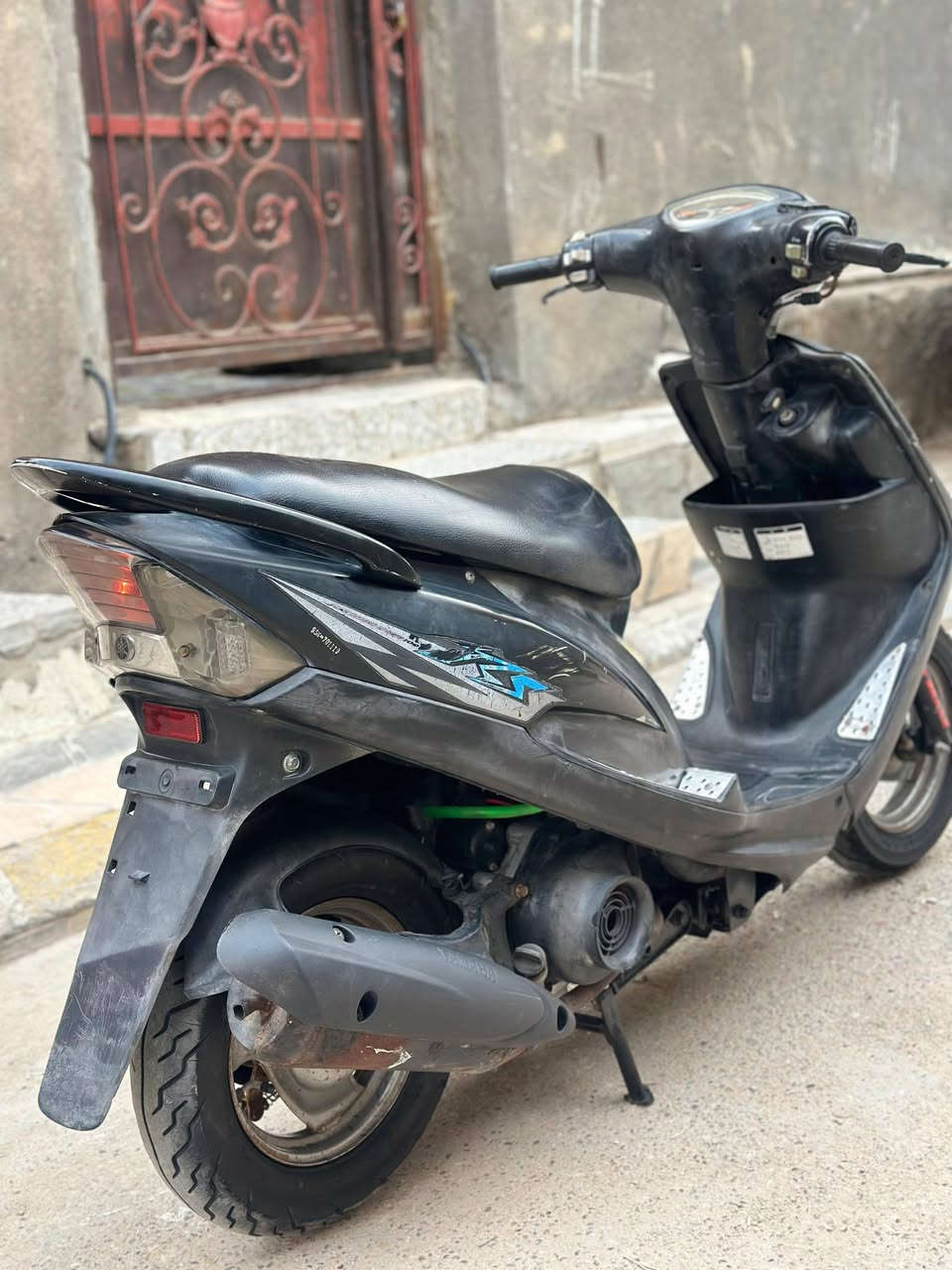 ماكس عدلة • ٥٠ • سلف