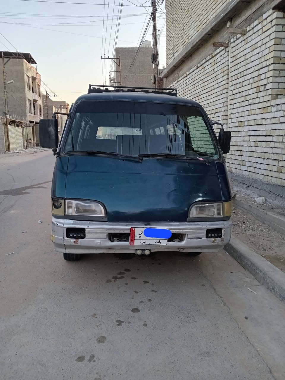 كيا اسيا للبيع 
٩٣ بغداد سنوية نهاية السنة تخلص محرك كير نضيف حيل تريد ترتيب السيارة مكانهة الدورة 
٣٦$ ورقة 
***********
