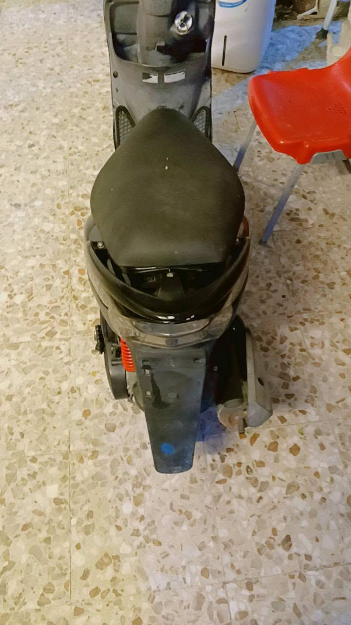 دراجه ماكس جديده باله  كلهة شغاله سلف هندر اشاير سكنات ما مفتوحه مشي نهضه خير من الله بوشه 49 ابلاديه لايت عالي وناصي دبلات امامي وخلفي ابريكات اماميه وخلفيه جاهزه اخت الرمبه نعومه كلش حلوه كفرات اصلي حواضن اصليه ملحه مشي 120 شلعه ابلاد شرط الفحص ما بيها اي نقص مكاني البصرة   السعر 750     ***********
