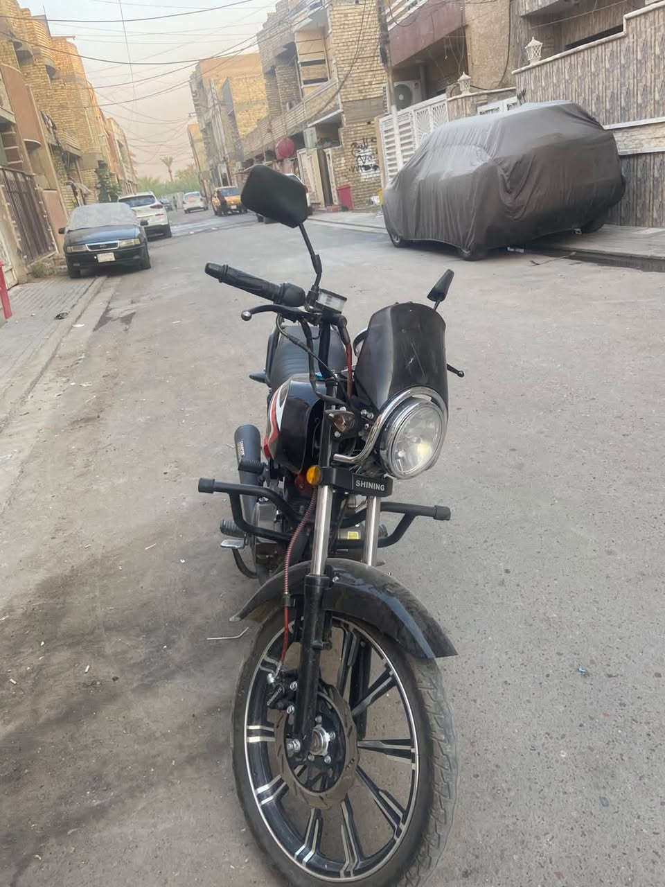 دراجة شاينك موديل23 جديد ماشية 5000 مرقم كامل اوراق اصولية وسنوية ب اسمي محرك اسود   للتواصل***********
