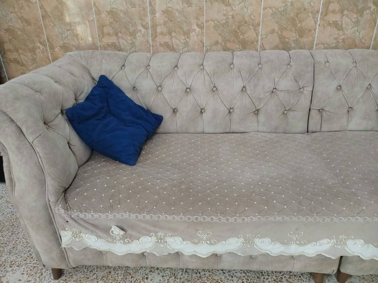 ديوان تركي • ٧ امتار